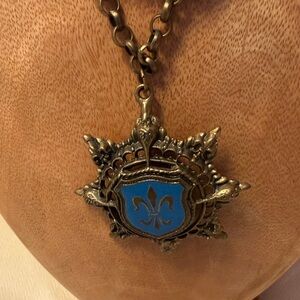 VINTAGE MIDEVAL BLUE ENAMEL FLEUR DE LIS Black Teardrop Necklace